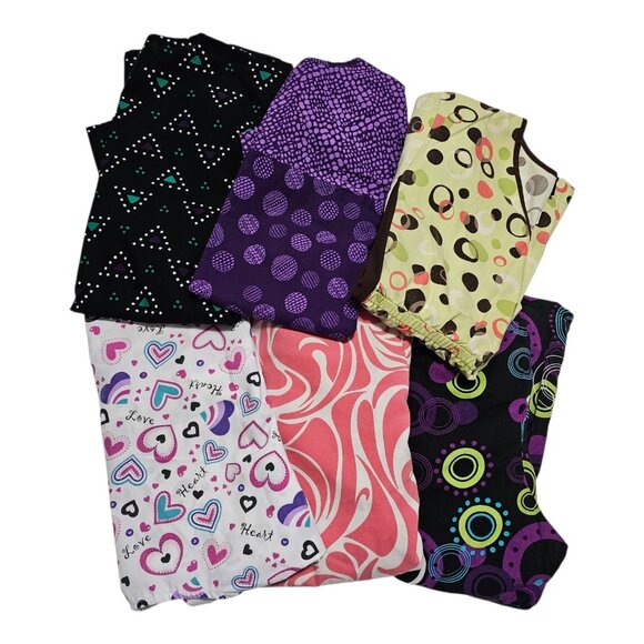 Bundle Scrub Tops Size Medium Patterned Colorful - Picture 1 of 14